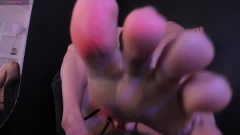 Snapshot of alicepoixxxon chatting on January 25, 2025, 5:40 pm ALICE online show from January 25, 2025, 5:40 pm