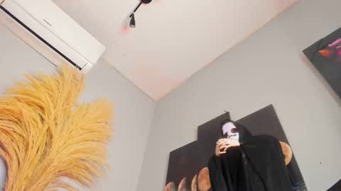 Snapshot of alicepoixxxon chatting on October 30, 2025, 3:52 am ALICE online show from October 30, 2025, 3:52 am