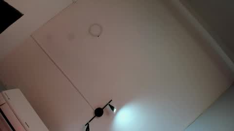 Snapshot of alicepoixxxon chatting on November 4, 2025, 5:17 am ALICE online show from November 4, 2025, 5:17 am