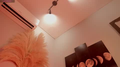 Snapshot of alicepoixxxon chatting on December 4, 2025, 12:20 am ALICE online show from December 4, 2025, 12:20 am