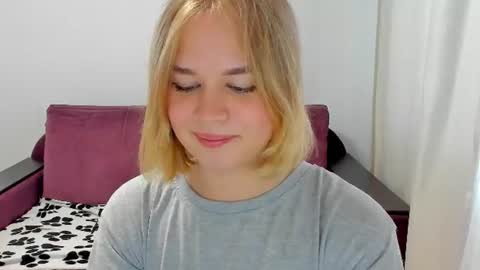 Snapshot of alicepopsy chatting on July 20, 2026, 2:52 pm Alice online show from July 20, 2026, 2:52 pm