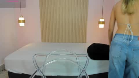 Snapshot of aliceross1 chatting on May 15, 2026, 11:34 pm AliceRoss online show from May 15, 2026, 11:34 pm
