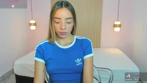Snapshot of aliceross1 chatting on June 5, 2026, 8:36 pm AliceRoss online show from June 5, 2026, 8:36 pm
