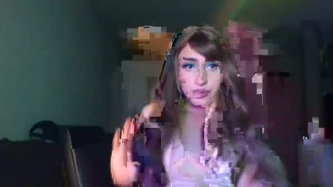 Snapshot of alicesparkle13 chatting on August 4, 2026, 7:55 am alicesparkle13 online show from August 4, 2026, 7:55 am