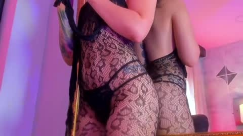 Alicestevens online show from April 1, 2026, 1:52 pm