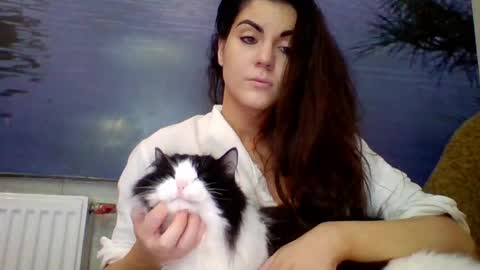 Snapshot of alicetailorrr chatting on May 24, 2026, 4:17 am AliceTailorrr online show from May 24, 2026, 4:17 am