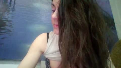 Snapshot of alicetailorrr chatting on July 21, 2026, 11:29 pm AliceTailorrr online show from July 21, 2026, 11:29 pm