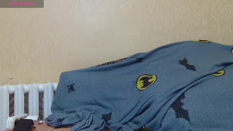 Snapshot of alicewoolfy chatting on November 8, 2025, 9:46 pm AliceWoolfy online show from November 8, 2025, 9:46 pm