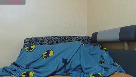 Snapshot of alicewoolfy chatting on November 23, 2025, 8:41 pm AliceWoolfy online show from November 23, 2025, 8:41 pm