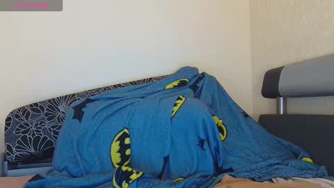 Snapshot of alicewoolfy chatting on November 24, 2025, 11:48 pm AliceWoolfy online show from November 24, 2025, 11:48 pm