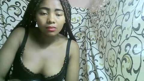 alicia9794 online show from November 15, 2025, 8:16 pm