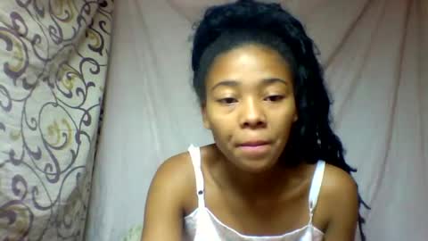 alicia9794 online show from June 19, 2026, 12:31 pm