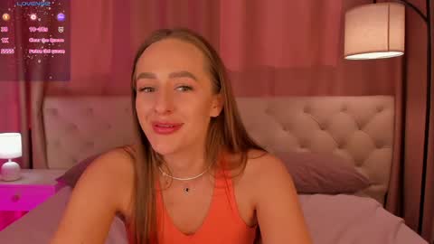 Mia online show from May 1, 2026, 2:05 am