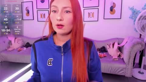 Snapshot of alicia_leclair chatting on November 3, 2025, 7:37 pm alicia online show from November 3, 2025, 7:37 pm