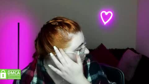 Snapshot of alicia_side_red chatting on October 15, 2025, 6:02 am Alicia online show from October 15, 2025, 6:02 am