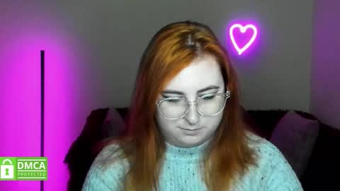 Snapshot of alicia_side_red chatting on October 16, 2025, 11:22 am Alicia online show from October 16, 2025, 11:22 am