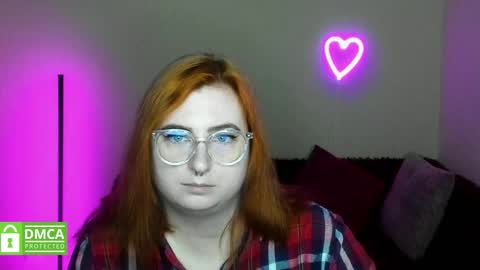 Snapshot of alicia_side_red chatting on October 17, 2025, 5:48 pm Alicia online show from October 17, 2025, 5:48 pm