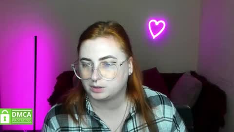 Snapshot of alicia_side_red chatting on October 30, 2025, 12:28 pm Alicia online show from October 30, 2025, 12:28 pm