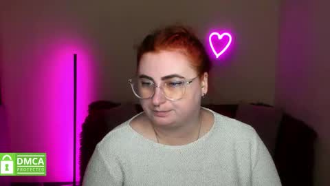 Snapshot of alicia_side_red chatting on November 2, 2025, 6:27 am Alicia online show from November 2, 2025, 6:27 am