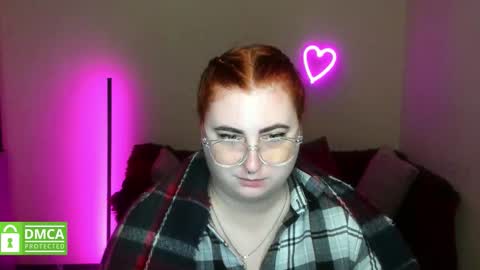 Snapshot of alicia_side_red chatting on November 4, 2025, 6:23 am Alicia online show from November 4, 2025, 6:23 am