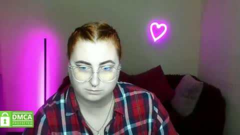 Snapshot of alicia_side_red chatting on November 10, 2025, 12:26 pm Alicia online show from November 10, 2025, 12:26 pm