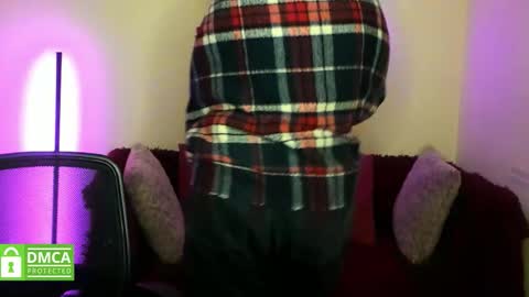 Snapshot of alicia_side_red chatting on November 22, 2025, 6:34 am Alicia online show from November 22, 2025, 6:34 am