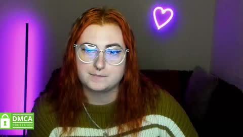 Snapshot of alicia_side_red chatting on November 27, 2025, 1:02 pm Alicia online show from November 27, 2025, 1:02 pm