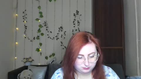 Alicia online show from April 26, 2026, 11:30 am