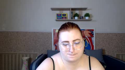 Snapshot of alicia_side_red chatting on August 7, 2026, 6:04 am Alicia online show from August 7, 2026, 6:04 am