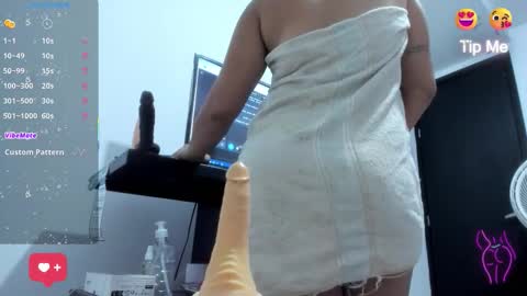 Snapshot of alicia_whittee chatting on September 13, 2025, 10:04 am alicia_whittee online show from September 13, 2025, 10:04 am