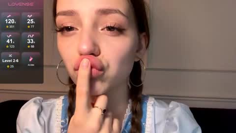 Alice online show from April 19, 2026, 11:40 pm