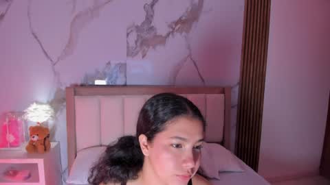 Snapshot of alicialevy chatting on July 23, 2026, 11:30 am LUNA online show from July 23, 2026, 11:30 am
