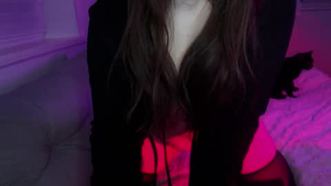 aliciamoon_ online show from January 17, 2026, 2:22 pm