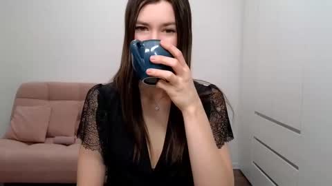 alicianoveli online show from February 10, 2025, 12:08 pm