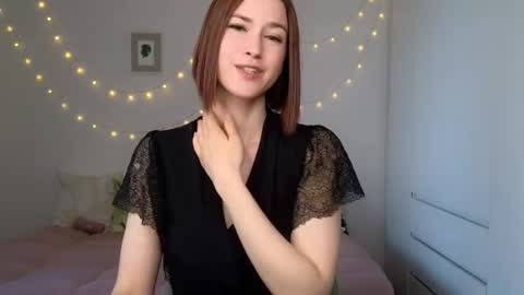 Snapshot of alicianoveli chatting on June 24, 2026, 4:22 am alicianoveli online show from June 24, 2026, 4:22 am