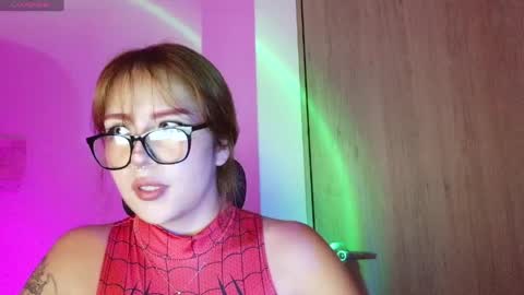 Snapshot of aliciia_23 chatting on March 25, 2026, 11:44 pm aliciia_23 online show from March 25, 2026, 11:44 pm