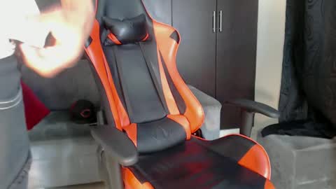 Alid 17 online show from March 1, 2025, 9:59 pm