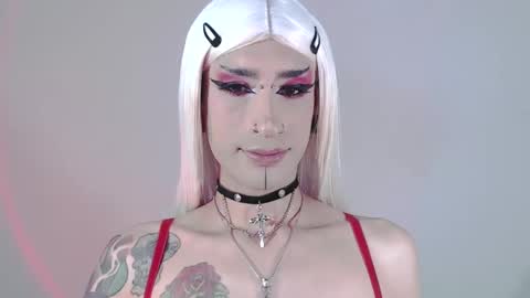 Snapshot of alienexxx chatting on February 27, 2025, 5:56 am online show from February 27, 2025, 5:56 am