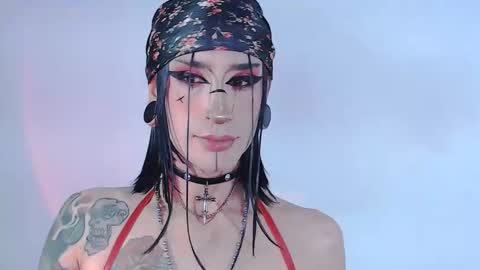Snapshot of alienexxx chatting on June 2, 2026, 12:01 am online show from June 2, 2026, 12:01 am