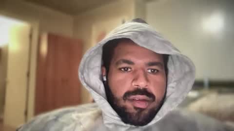 aliensuperstar423 online show from January 16, 2026, 1:09 am