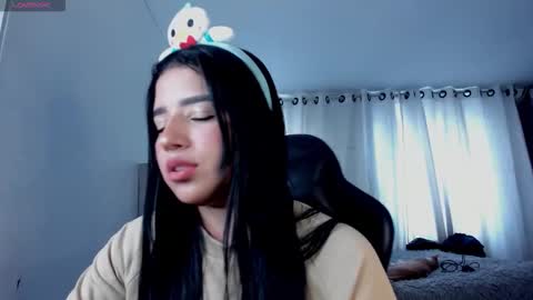 Snapshot of aliice_walker_ chatting on March 26, 2026, 4:01 pm aliice_walker_ online show from March 26, 2026, 4:01 pm