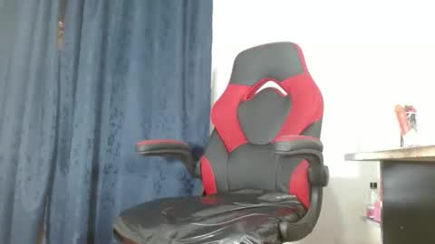 Snapshot of aliison_hot_84463 chatting on March 30, 2026, 4:41 pm Michelle online show from March 30, 2026, 4:41 pm