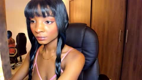 Snapshot of alika_houston chatting on October 29, 2025, 6:48 am IG Alik nasso online show from October 29, 2025, 6:48 am