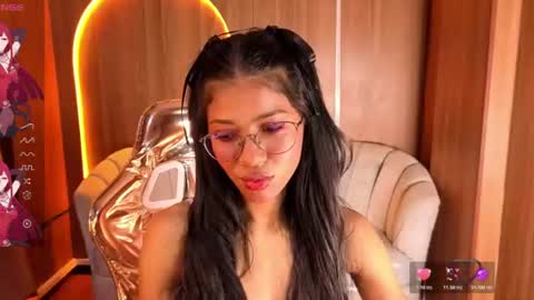 alina_b_ online show from June 10, 2026, 1:10 pm