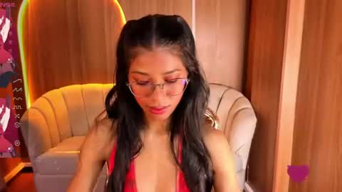 alina_b_ online show from June 13, 2026, 1:31 pm