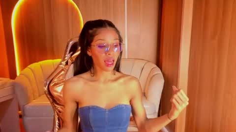 alina_b_ online show from July 11, 2026, 8:00 pm