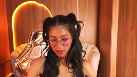 alina_b_ online show from July 29, 2026, 8:18 pm