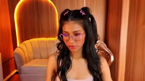alina_b_ online show from July 30, 2026, 8:08 pm