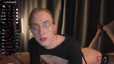 Snapshot of alina_flow chatting on February 26, 2025, 11:59 pm Alexa online show from February 26, 2025, 11:59 pm