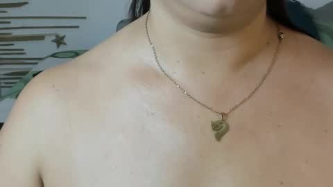 Snapshot of alinabozz1 chatting on September 21, 2025, 10:44 pm alinabozz1 online show from September 21, 2025, 10:44 pm